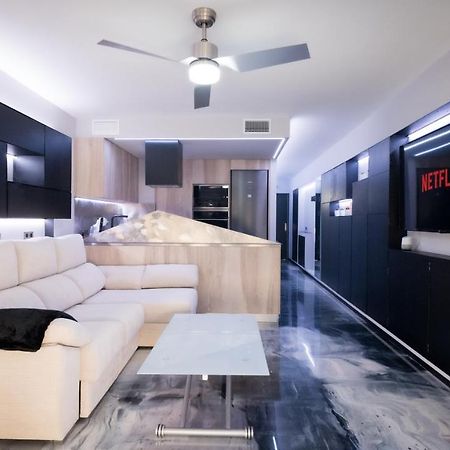 La Farola - Luxury Domotic Flat In Puerto Deportivo Apartman Marbella Kültér fotó