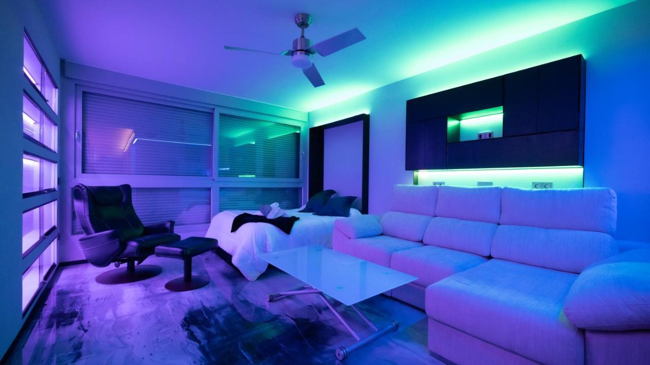 La Farola - Luxury Domotic Flat In Puerto Deportivo Apartman Marbella Kültér fotó