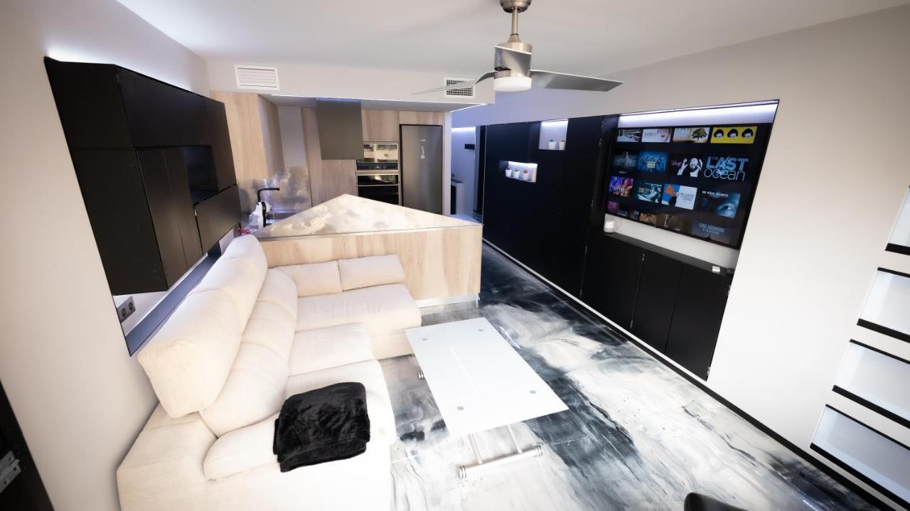 La Farola - Luxury Domotic Flat In Puerto Deportivo Apartman Marbella Kültér fotó